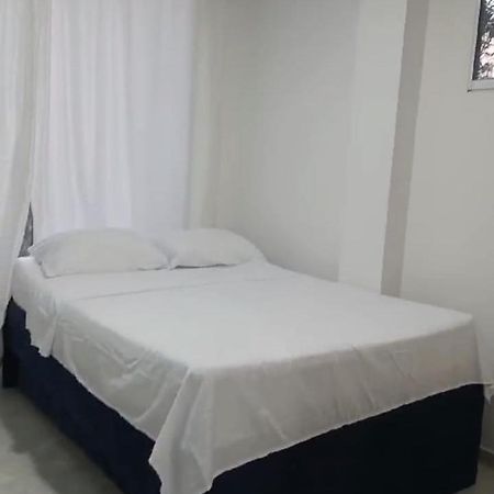 Hostal Javi Santa Marta Dış mekan fotoğraf